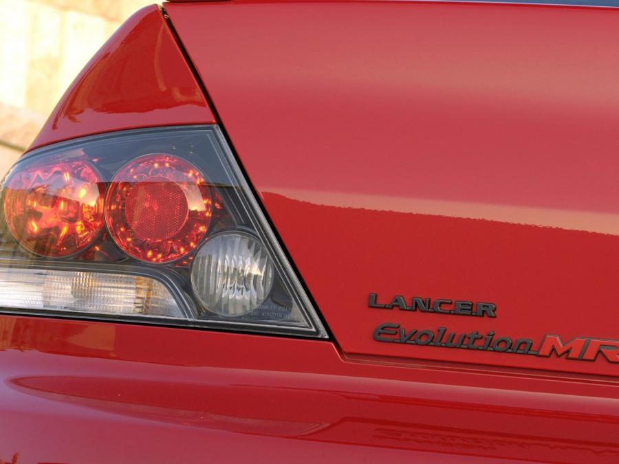  Mitsubishi Lancer Evolution IX MR 2007 года  (фото 70 из 129)